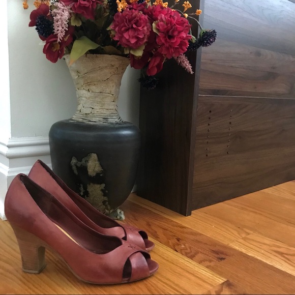 Seychelles Burgundy Leather Peep Toe Heels 10 - Picture 14 of 14